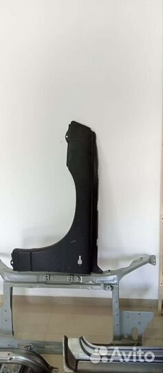 Крыло 2110 правое неокрашенное