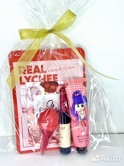 Подарочный бокс