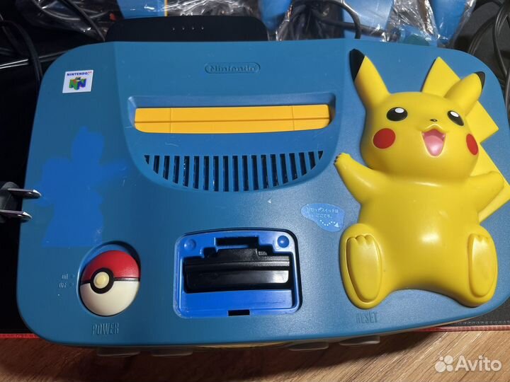 Nintendo 64 pikachu edition