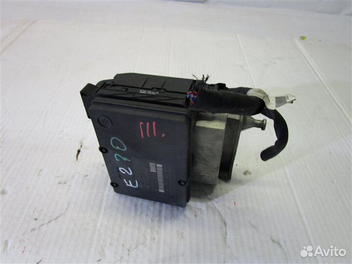 Блок abs Mercedes-Benz C W203 / W203.046 M271E18