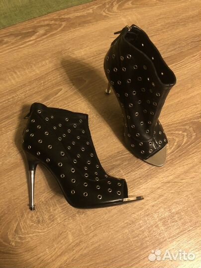 Ботильоны TOM ford