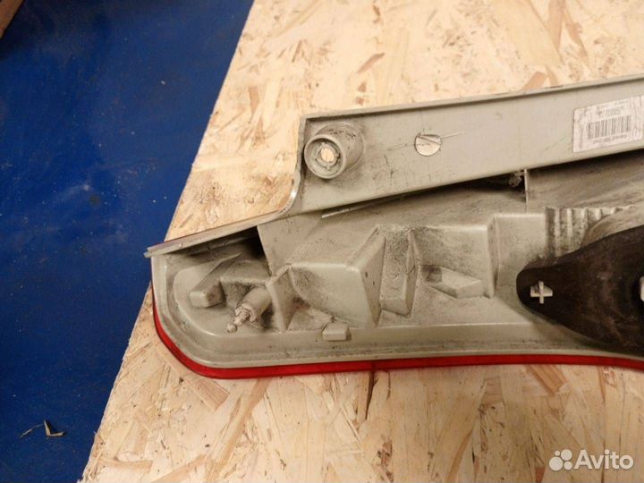 Фонарь задний правый Renault Grand Scenic 3