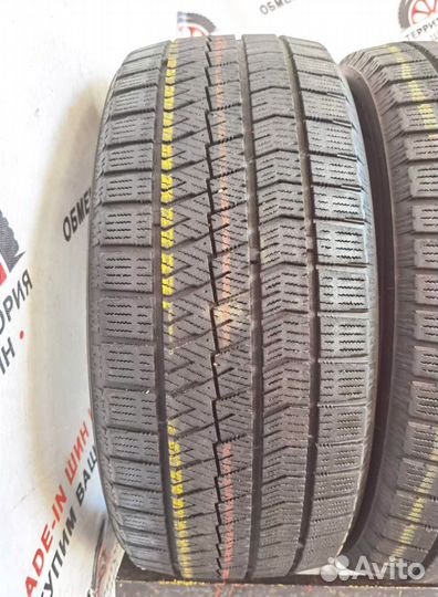 Bridgestone Blizzak VRX2 205/50 R17 93Q