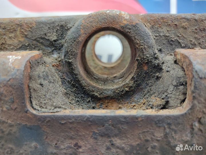 Траверса рамы Mercedes-Benz Actros