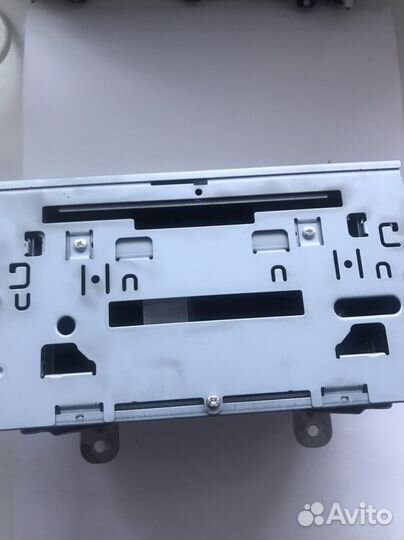 Магнитола на mitsubishi pajero