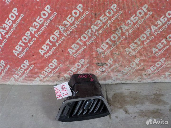 Дефлектор отопителя правый LADA X-Ray 21129 2016