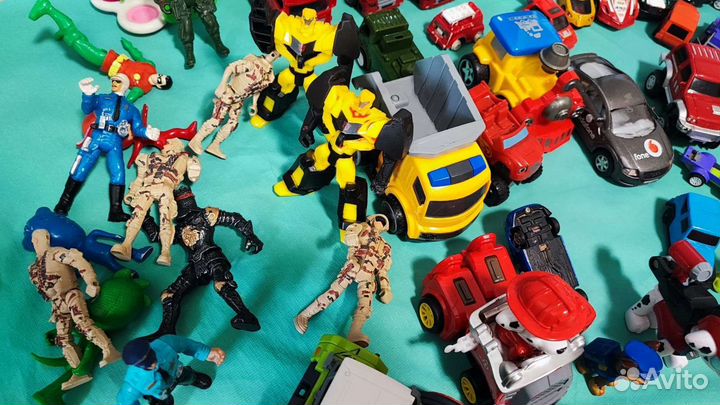 Игрушки машинки для мальчика