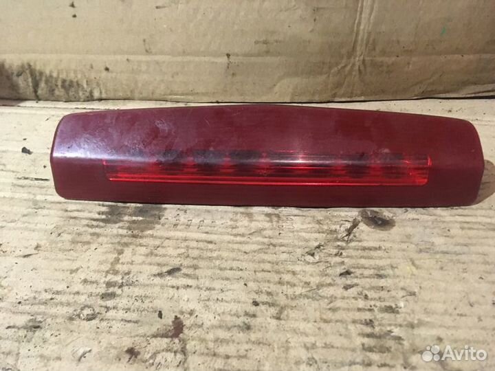 Стоп сигнал (дополнительный) Opel Astra H