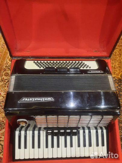 Аккордеон Weltmeister stella 3/4