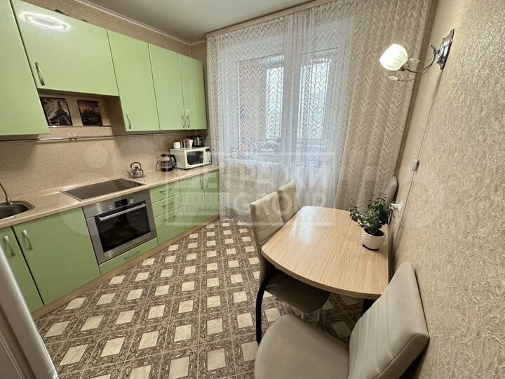3-к. квартира, 61 м², 9/14 эт.