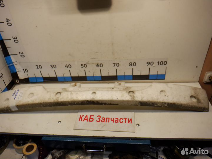 Наполнитель заднего бампера Dodge Neon