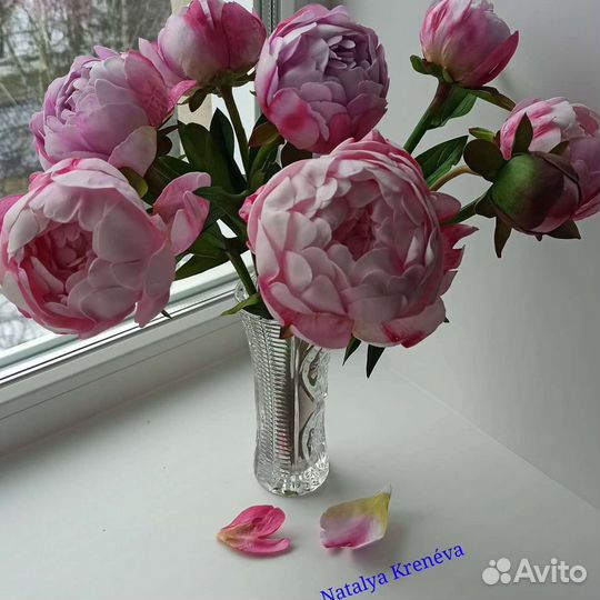 Пионы букет