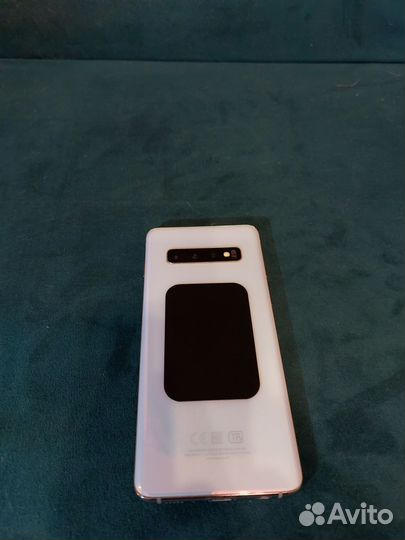 Samsung Galaxy S10, 8/128 ГБ