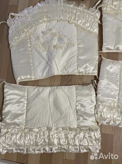 Бортики на детскую кроватку