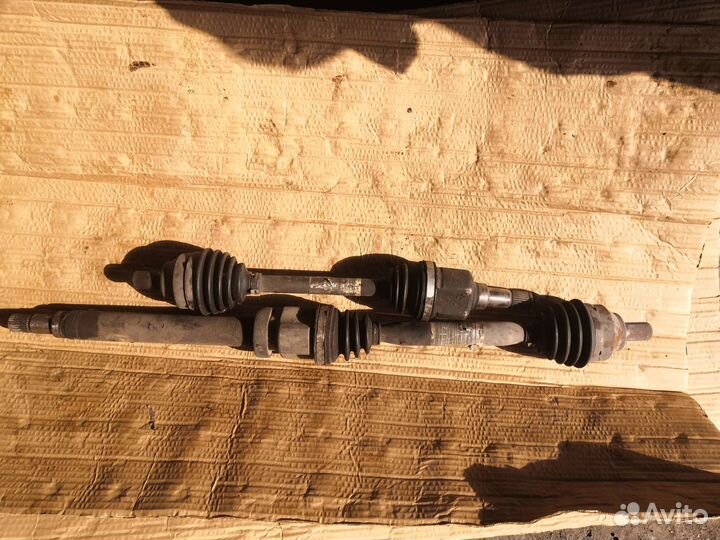 Привод передний Ford Focus C-Max