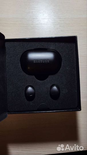 Samsung gear iconx 2018