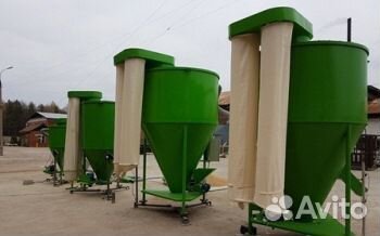 Бункер-смеситель мини-завод комбикорма