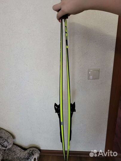 Беговые лыжи,ботинки,палки