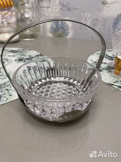 Хрустальная конфетница