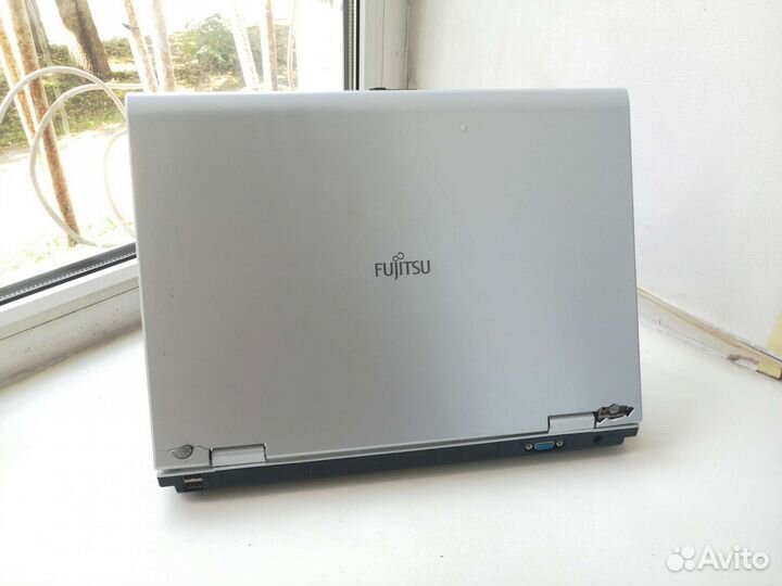 Ноутбук на запчасти