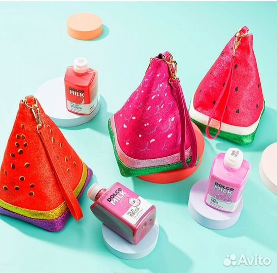 Dolce milk набор. (Сумочка, гель, мочалка)