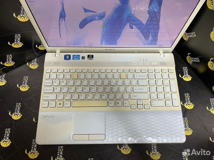 PCG-71811V / i3-2310 /500gb /4gb /410m