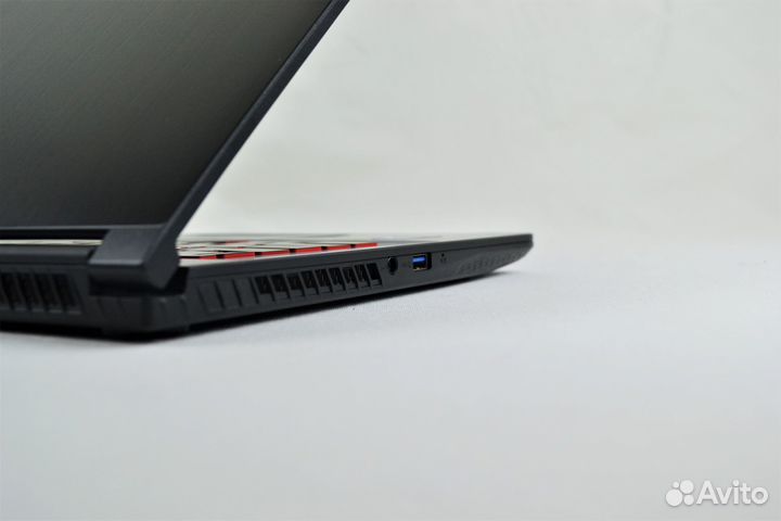 Игровой Ноутбук MSI RTX 3050 Ti/I5/8/512