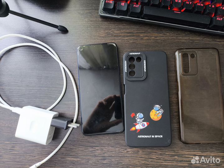 realme Q3s, 8/128 ГБ