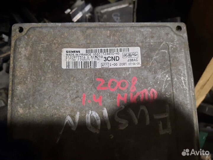 Блок управления двигателем ford fiesta mk5 fusion