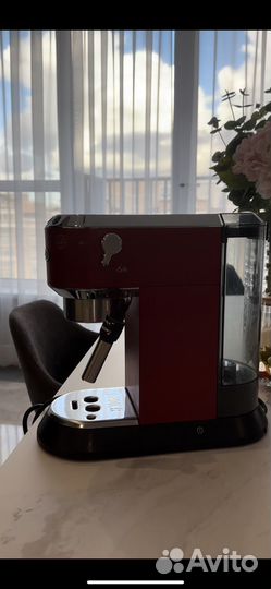 Кофеварка рожковая delonghi