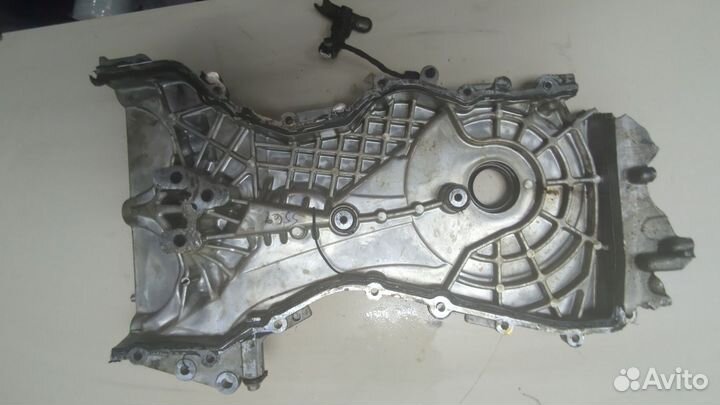 Крышка передняя двс Ford Escape