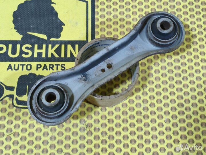 Рычаг подвески поперечный нижний задний правый