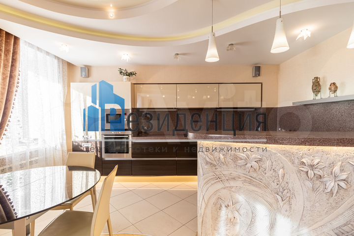 3-к. квартира, 116,2 м², 7/9 эт.