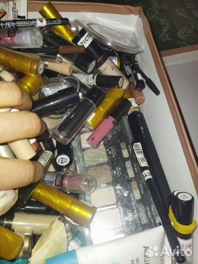 Наборы косметики для макияжа