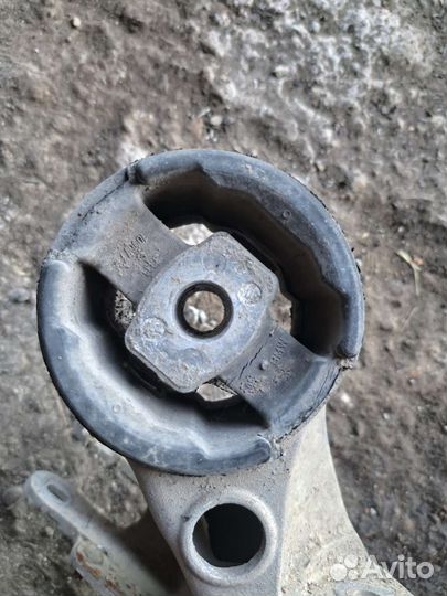 Подрамник задний на BMW E65 е66