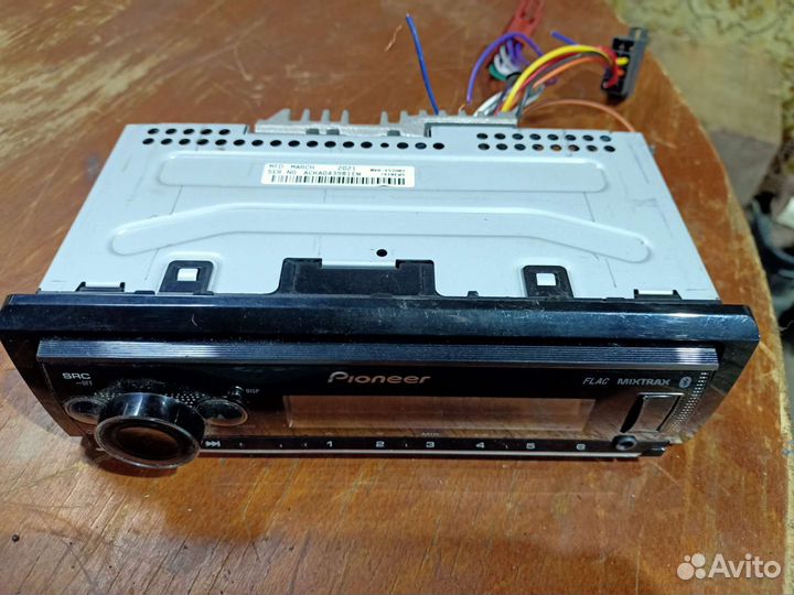 Магнитола Pioneer