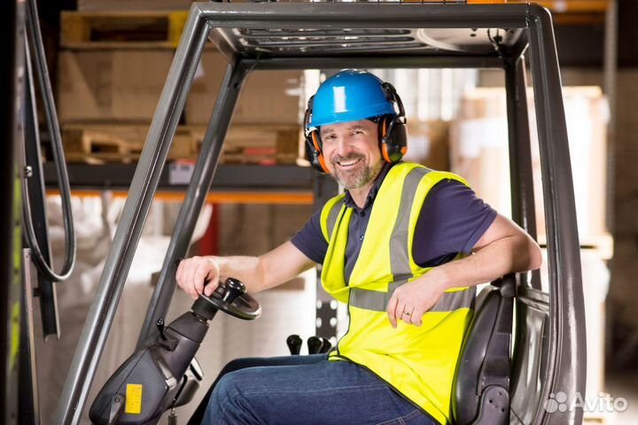 Водитель погрузчика Москва мо вахта