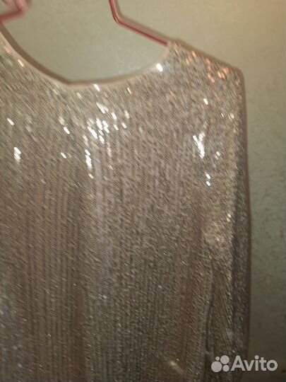 Блузка с пайетками