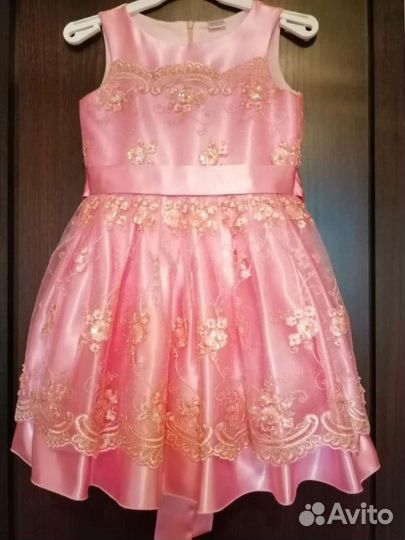 Платье для девочки 122