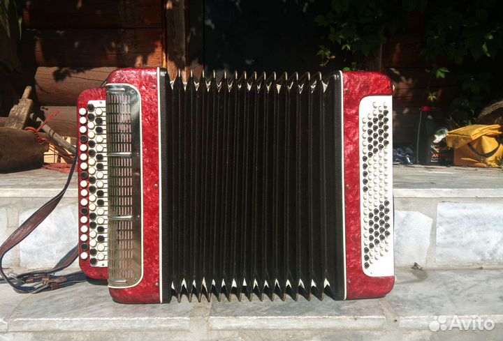 Баян кировский