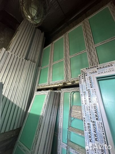 Пластиковые окна двери