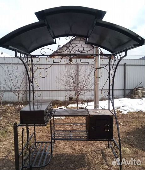 Мангал с печью и столиком