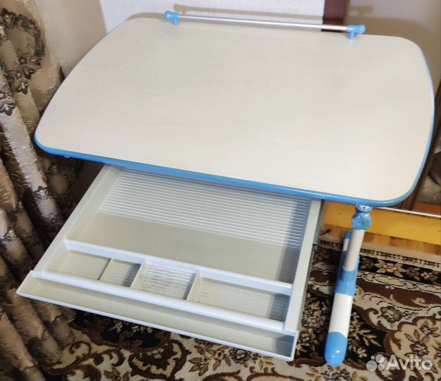 Парта/стол трансформер Le Taho + Стул школьника