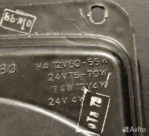 Фара Волга 3102