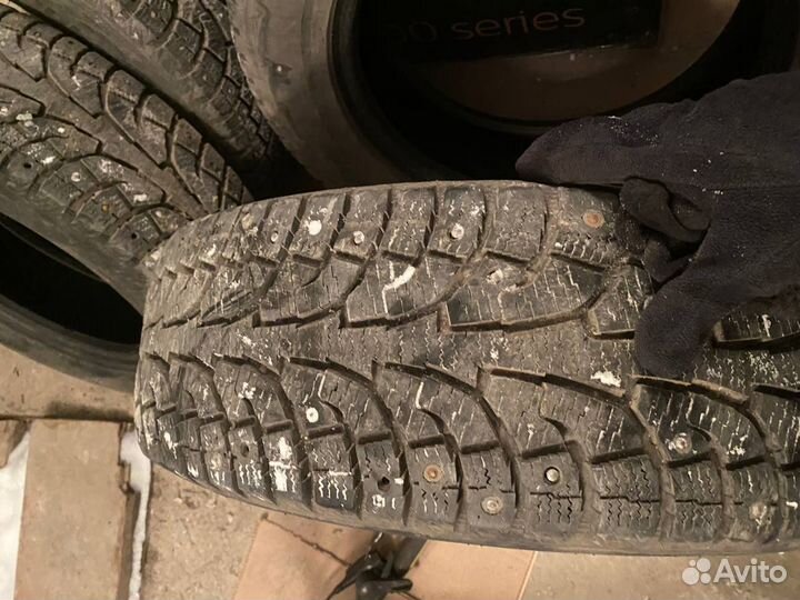 Hankook AH11 215/65 R16