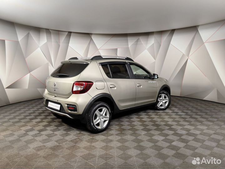 Renault Sandero Stepway 1.6 МТ, 2015, 79 711 км