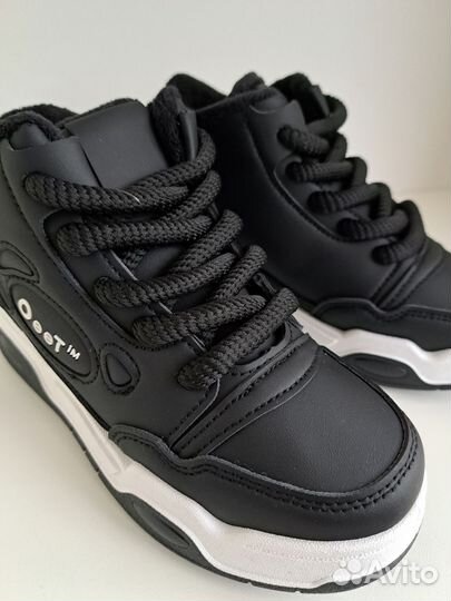 Ботинки кроссовки утепленные 32, 33, 34, 35,36, 37