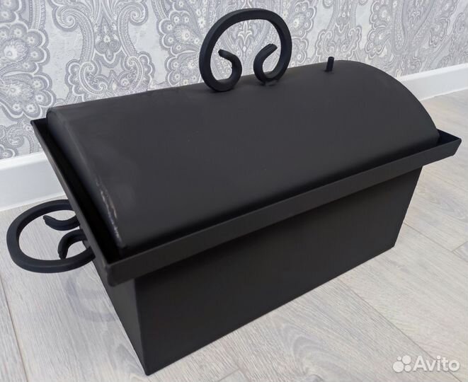 Коптильня горячего копчения с гидрозатвором