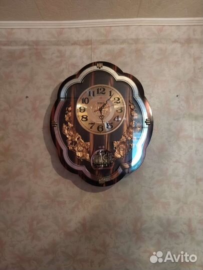 Часы настенные