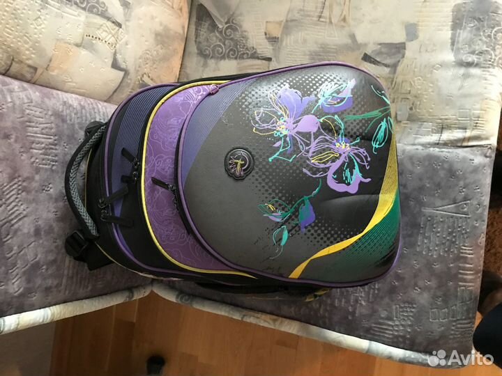 Ранец С ортопедической спиной hummingbird